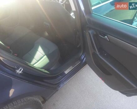 Синий Фольксваген Пассат, объемом двигателя 1.97 л и пробегом 302 тыс. км за 12200 $, фото 14 на Automoto.ua