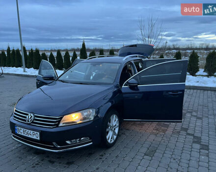 Синій Фольксваген Пассат, об'ємом двигуна 1.6 л та пробігом 274 тис. км за 12500 $, фото 74 на Automoto.ua