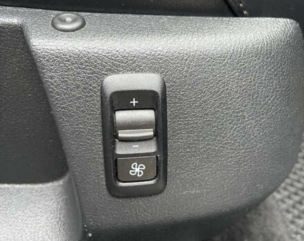 Синий Фольксваген Пассат, объемом двигателя 2 л и пробегом 330 тыс. км за 12300 $, фото 5 на Automoto.ua