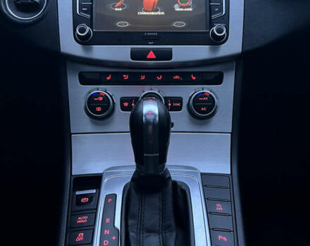 Синій Фольксваген Пассат, об'ємом двигуна 1.6 л та пробігом 274 тис. км за 12500 $, фото 47 на Automoto.ua