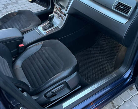 Синій Фольксваген Пассат, об'ємом двигуна 1.6 л та пробігом 274 тис. км за 12500 $, фото 35 на Automoto.ua