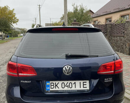 Синий Фольксваген Пассат, объемом двигателя 2 л и пробегом 330 тыс. км за 12300 $, фото 19 на Automoto.ua
