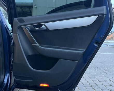 Синій Фольксваген Пассат, об'ємом двигуна 1.6 л та пробігом 274 тис. км за 12500 $, фото 29 на Automoto.ua