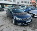 Синий Фольксваген Пассат, объемом двигателя 1.6 л и пробегом 195 тыс. км за 9599 $, фото 1 на Automoto.ua