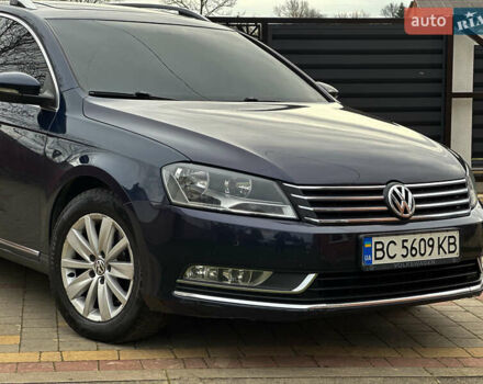 Синий Фольксваген Пассат, объемом двигателя 1.6 л и пробегом 227 тыс. км за 9500 $, фото 8 на Automoto.ua