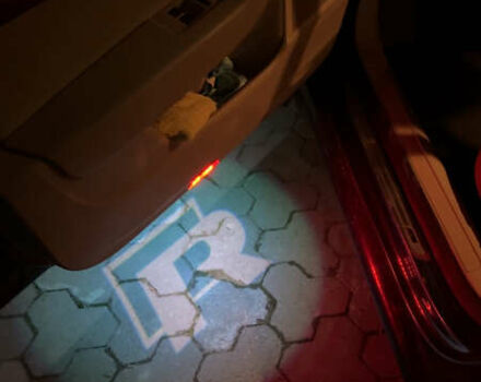 Синий Фольксваген Пассат, объемом двигателя 1.97 л и пробегом 288 тыс. км за 12300 $, фото 11 на Automoto.ua