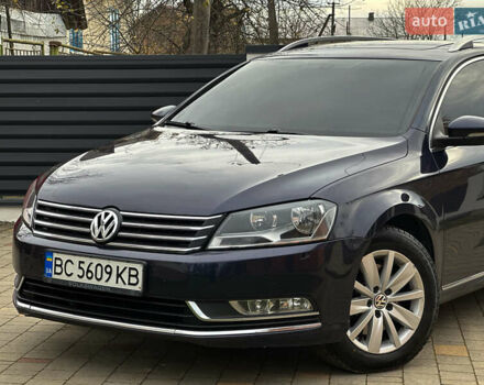 Синий Фольксваген Пассат, объемом двигателя 1.6 л и пробегом 227 тыс. км за 9500 $, фото 2 на Automoto.ua