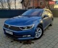 Синий Фольксваген Пассат, объемом двигателя 1.6 л и пробегом 313 тыс. км за 12300 $, фото 1 на Automoto.ua