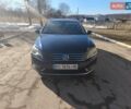 Синий Фольксваген Пассат, объемом двигателя 1.97 л и пробегом 214 тыс. км за 12750 $, фото 18 на Automoto.ua