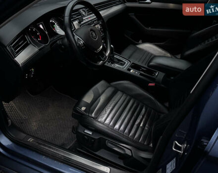 Синий Фольксваген Пассат, объемом двигателя 2 л и пробегом 230 тыс. км за 17900 $, фото 7 на Automoto.ua