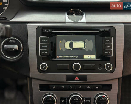 Синий Фольксваген Пассат, объемом двигателя 1.6 л и пробегом 227 тыс. км за 9500 $, фото 29 на Automoto.ua