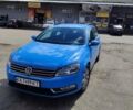 Синій Фольксваген Пассат, об'ємом двигуна 2 л та пробігом 217 тис. км за 11299 $, фото 9 на Automoto.ua