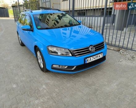 Синій Фольксваген Пассат, об'ємом двигуна 2 л та пробігом 217 тис. км за 11299 $, фото 2 на Automoto.ua