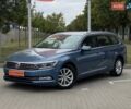 Синий Фольксваген Пассат, объемом двигателя 1.6 л и пробегом 298 тыс. км за 11500 $, фото 1 на Automoto.ua