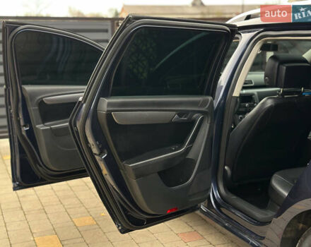 Синий Фольксваген Пассат, объемом двигателя 1.6 л и пробегом 227 тыс. км за 9500 $, фото 43 на Automoto.ua