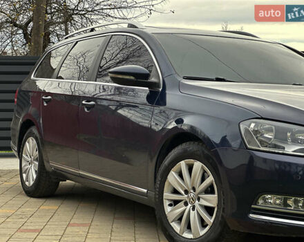 Синий Фольксваген Пассат, объемом двигателя 1.6 л и пробегом 227 тыс. км за 9500 $, фото 10 на Automoto.ua