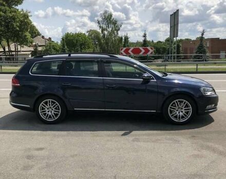 Синій Фольксваген Пассат, об'ємом двигуна 1.6 л та пробігом 295 тис. км за 12100 $, фото 5 на Automoto.ua