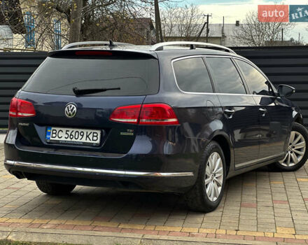 Синий Фольксваген Пассат, объемом двигателя 1.6 л и пробегом 227 тыс. км за 9500 $, фото 11 на Automoto.ua
