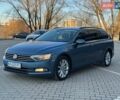 Синий Фольксваген Пассат, объемом двигателя 1.97 л и пробегом 291 тыс. км за 11900 $, фото 4 на Automoto.ua