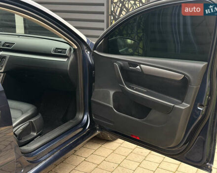 Синий Фольксваген Пассат, объемом двигателя 1.6 л и пробегом 227 тыс. км за 9500 $, фото 45 на Automoto.ua