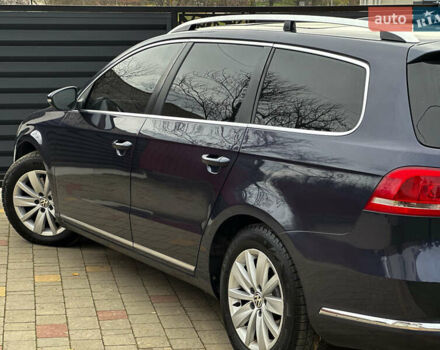 Синий Фольксваген Пассат, объемом двигателя 1.6 л и пробегом 227 тыс. км за 9500 $, фото 17 на Automoto.ua