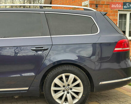 Синий Фольксваген Пассат, объемом двигателя 1.6 л и пробегом 227 тыс. км за 9500 $, фото 19 на Automoto.ua