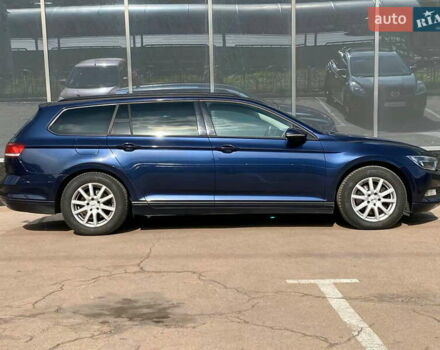Синій Фольксваген Пассат, об'ємом двигуна 2 л та пробігом 356 тис. км за 13500 $, фото 3 на Automoto.ua