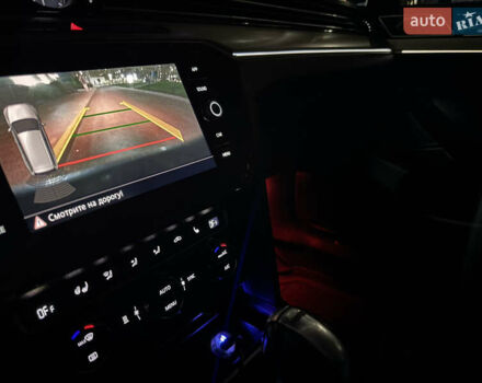 Синий Фольксваген Пассат, объемом двигателя 1.97 л и пробегом 348 тыс. км за 12499 $, фото 29 на Automoto.ua