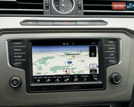 Синій Фольксваген Пассат, об'ємом двигуна 2 л та пробігом 287 тис. км за 15900 $, фото 94 на Automoto.ua