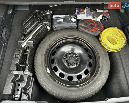 Синій Фольксваген Пассат, об'ємом двигуна 1.97 л та пробігом 169 тис. км за 17200 $, фото 33 на Automoto.ua