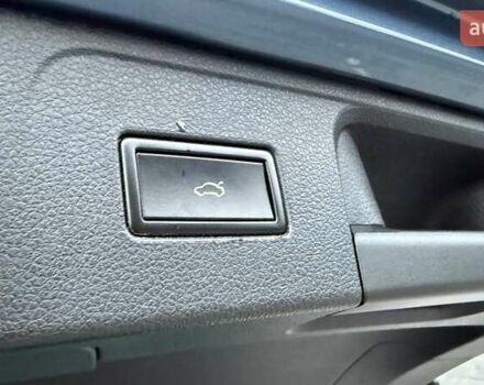 Синий Фольксваген Пассат, объемом двигателя 1.97 л и пробегом 227 тыс. км за 15900 $, фото 30 на Automoto.ua