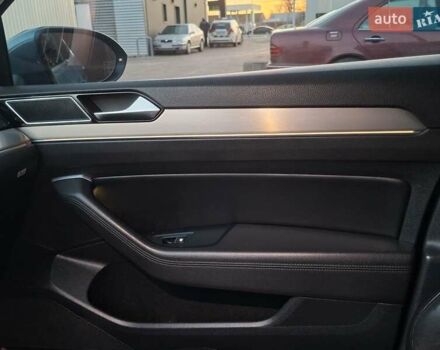 Синій Фольксваген Пассат, об'ємом двигуна 1.97 л та пробігом 270 тис. км за 14400 $, фото 25 на Automoto.ua