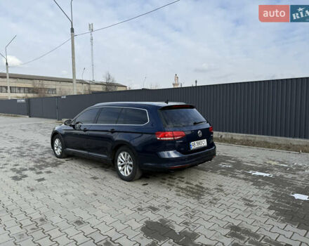 Синій Фольксваген Пассат, об'ємом двигуна 1.6 л та пробігом 320 тис. км за 11600 $, фото 3 на Automoto.ua