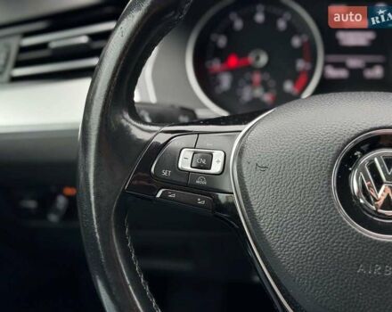 Синий Фольксваген Пассат, объемом двигателя 1.8 л и пробегом 238 тыс. км за 15790 $, фото 32 на Automoto.ua