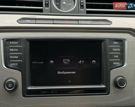 Синій Фольксваген Пассат, об'ємом двигуна 2 л та пробігом 287 тис. км за 15900 $, фото 118 на Automoto.ua