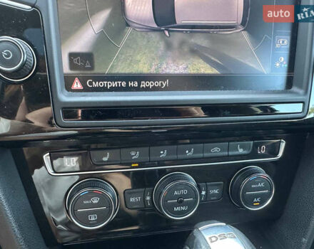 Синий Фольксваген Пассат, объемом двигателя 1.97 л и пробегом 230 тыс. км за 19809 $, фото 3 на Automoto.ua