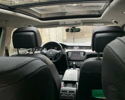 Синий Фольксваген Пассат, объемом двигателя 1.97 л и пробегом 317 тыс. км за 14000 $, фото 7 на Automoto.ua