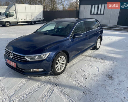 Синий Фольксваген Пассат, объемом двигателя 2 л и пробегом 338 тыс. км за 15200 $, фото 6 на Automoto.ua