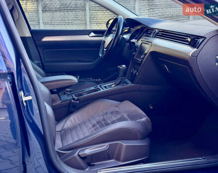 Синий Фольксваген Пассат, объемом двигателя 1.97 л и пробегом 377 тыс. км за 15000 $, фото 20 на Automoto.ua