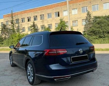 Синій Фольксваген Пассат, об'ємом двигуна 2 л та пробігом 233 тис. км за 13500 $, фото 3 на Automoto.ua