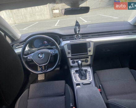 Синий Фольксваген Пассат, объемом двигателя 1.97 л и пробегом 380 тыс. км за 14999 $, фото 19 на Automoto.ua