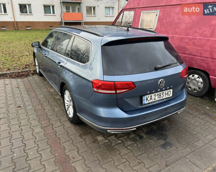 Синий Фольксваген Пассат, объемом двигателя 1.6 л и пробегом 315 тыс. км за 11700 $, фото 3 на Automoto.ua