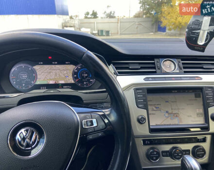 Синий Фольксваген Пассат, объемом двигателя 1.97 л и пробегом 380 тыс. км за 14999 $, фото 28 на Automoto.ua