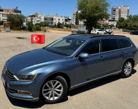 Синій Фольксваген Пассат, об'ємом двигуна 1.6 л та пробігом 307 тис. км за 11999 $, фото 4 на Automoto.ua