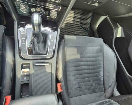 Синий Фольксваген Пассат, объемом двигателя 1.97 л и пробегом 209 тыс. км за 16500 $, фото 26 на Automoto.ua