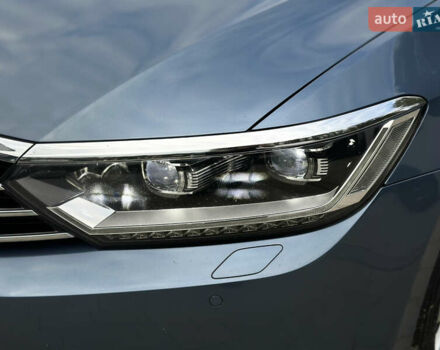 Синій Фольксваген Пассат, об'ємом двигуна 2 л та пробігом 287 тис. км за 15900 $, фото 26 на Automoto.ua