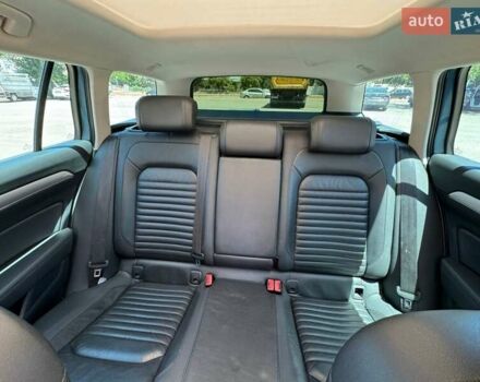 Синій Фольксваген Пассат, об'ємом двигуна 1.6 л та пробігом 307 тис. км за 11999 $, фото 6 на Automoto.ua