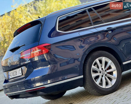 Синий Фольксваген Пассат, объемом двигателя 1.97 л и пробегом 377 тыс. км за 15000 $, фото 12 на Automoto.ua