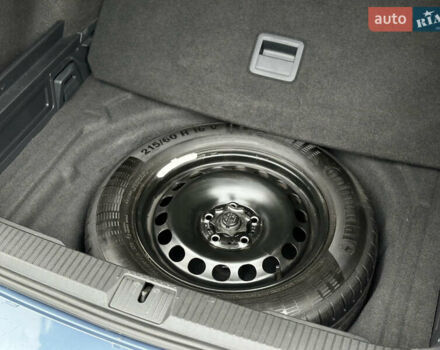 Синій Фольксваген Пассат, об'ємом двигуна 2 л та пробігом 287 тис. км за 15900 $, фото 73 на Automoto.ua