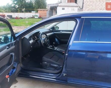 Синий Фольксваген Пассат, объемом двигателя 1.97 л и пробегом 125 тыс. км за 14999 $, фото 5 на Automoto.ua